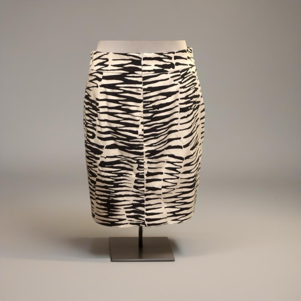Trina Turk - Banana Republic black/ivory  skirt w POCKETS - back hidden zipper.